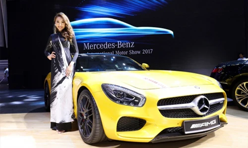 “Soi” dàn xe sang Mercedes-Benz trăm tỷ tại VIMS 2017