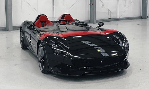 Vua đầu bếp Gordon Ramsay “tậu” siêu xe Ferrari Monza SP2