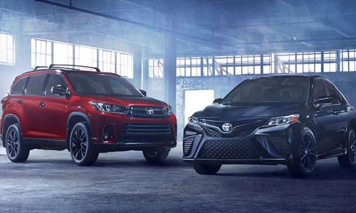 "Soi" chi tiết bộ đôi Toyota Camry, Highlander 2019 sắp ra mắt