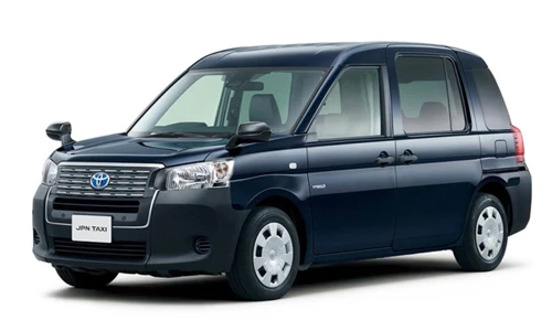 Toyota ra mắt xe ôtô JPN Taxi giá từ 655 triệu đồng