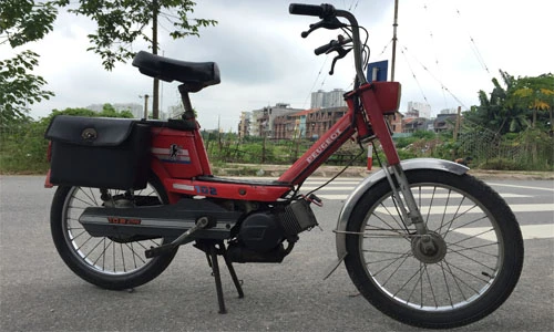 Xe máy Peugeot "pành pạch" giá 10 triệu ở Hà Nội