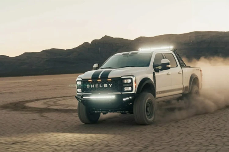 Ford Shelby F-250 Super Bajai giá 3,8 tỷ đồng, siêu bán tải cho off-road