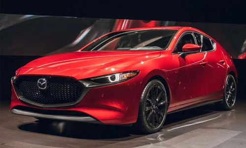 Xe Mazda3 2019 "lột xác" thế nào so với thế hệ cũ?