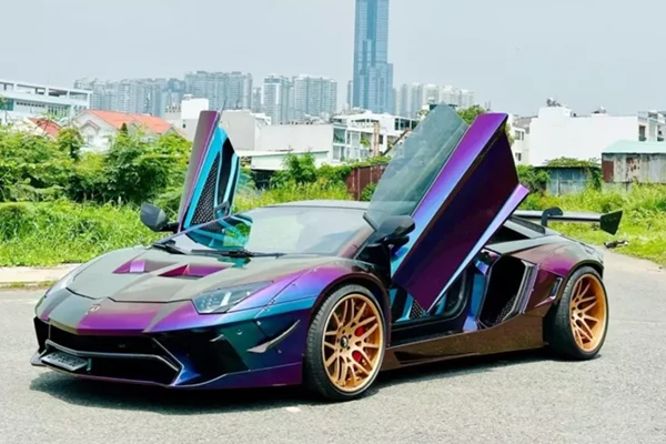 Đại gia Vũng Tàu chi gần 3 tỷ đồng độ Lamborghini Aventador LP700-4