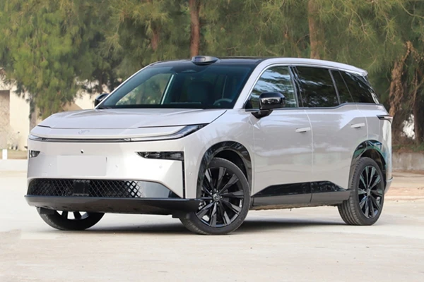 Toyota bZ3X điện "cháy hàng" bán hơn 10.000 xe chỉ sau 1 tháng