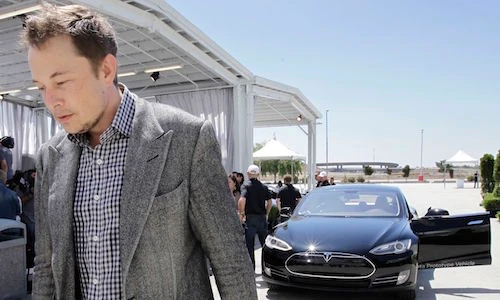 Điểm mặt siêu xe từng “qua tay” ông trùm xe điện Tesla