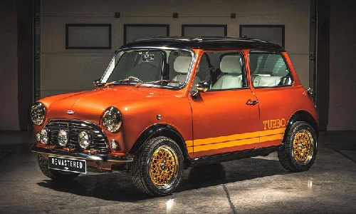 Giám khảo American Idol Simon Cowell “tậu” Mini độc bản