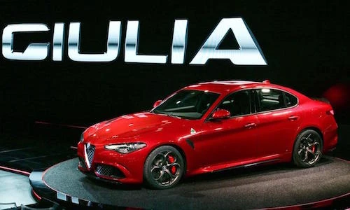 Alfa Romeo Giulia: Đối thủ của BMW 3 Series “tái xuất giang hồ“
