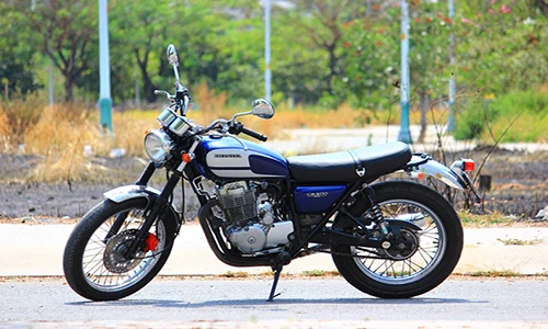 Honda CB400SS cực chất nhờ xưởng Zeus Custom “dao kéo“