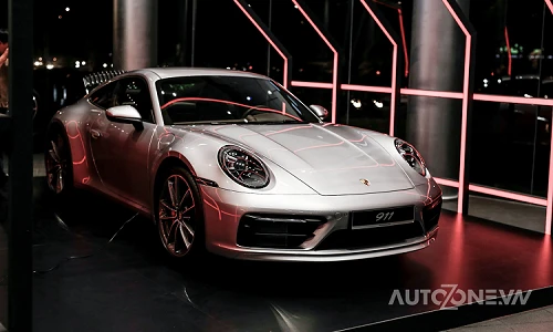 Porsche 911 Carrera S gần 10 tỷ tại Việt Nam