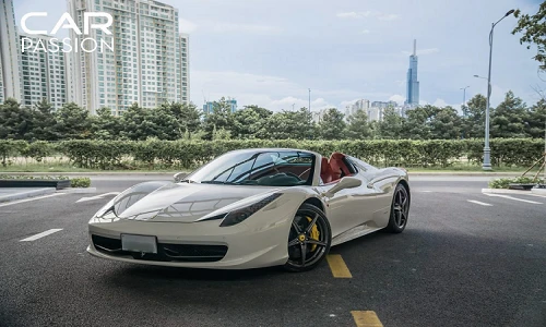 Ferrari 458 Spider của hotgirl Sài thành có gì hay?
