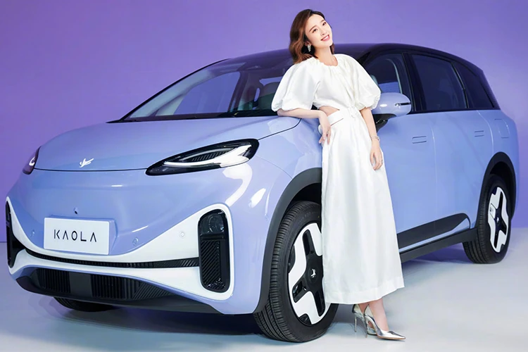 ArcFox Kaola 2024 - MPV điện cho các "hot mom", chỉ từ 428 triệu đồng