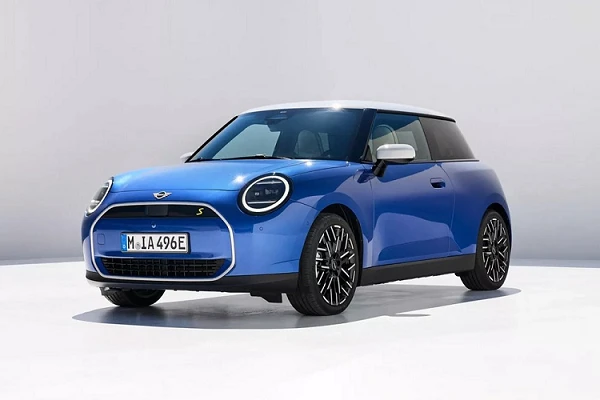 Mini Cooper Electric 2024 - xe điện chạy được 402 km/lần sạc