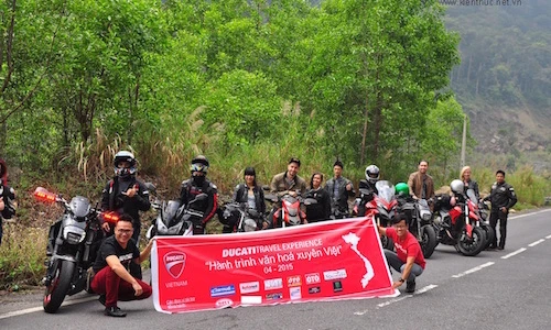 Ấn tượng Ducati Experience 2015 trên dải đất hình chữ S