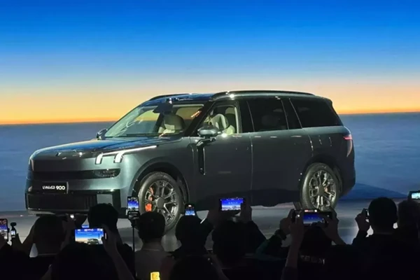 Lynk & Co 900 - SUV PHEV 856 mã lực sắp ra mắt VIệt Nam?