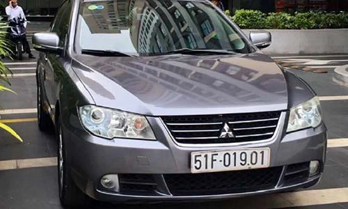  Mitsubishi Lancer Fortis "hàng hiếm" chỉ 345 triệu tại Sài Gòn 