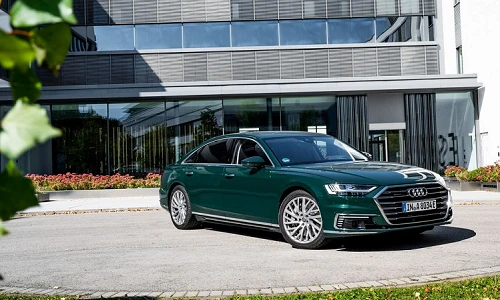 Audi A8 plug-in hybrid mạnh 443 mã lực từ 2,18 tỷ đồng