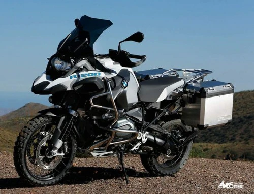 BMW Motorrad triệu hồi gần 200 nghìn xe môtô dính lỗi