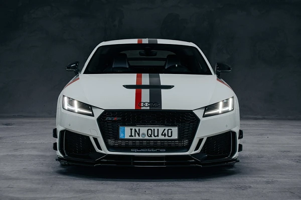 Audi TT bản đặc biệt kỷ niệm 40 năm từ hơn 3 tỷ đồng