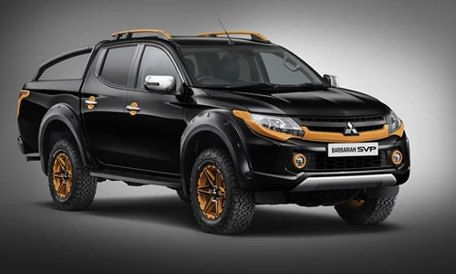 Mitsubishi Triton SVP giá 954 triệu đồng hút hồn dân offroad