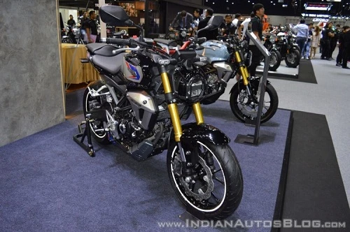 Chi tiết "xế nổ" Honda CB150R ExMotion HRC 2017