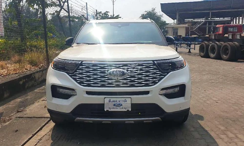 Cận cảnh Ford Explorer Platinum 2020 hơn 4 tỷ tại Việt Nam
