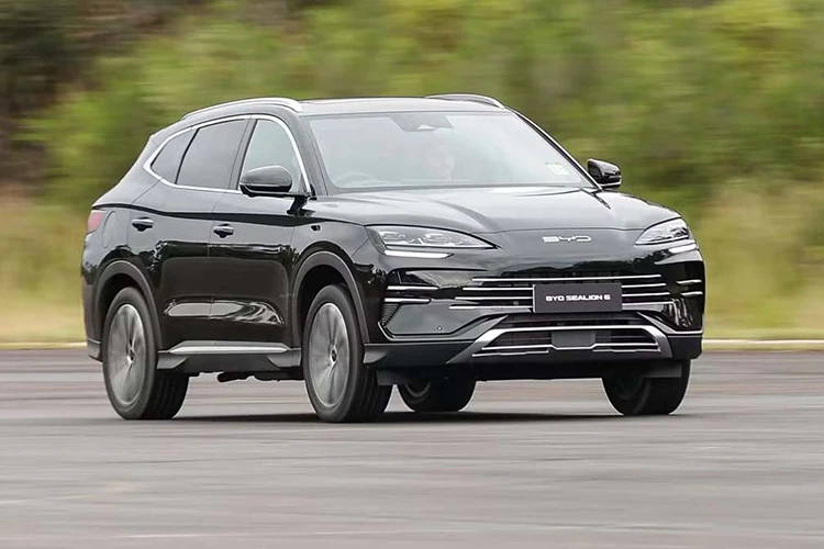 BYD Tang EV đổi tên Sealion 08 tại Việt Nam vì sợ “ế chỏng vó“