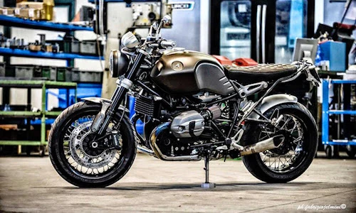 BMW R Nine T độ “trần trụi” cá tính với nhôm CNC