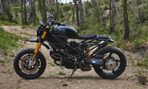 Fan cuồng Ducati “lột truồng” Multistrada độ HyperRoad