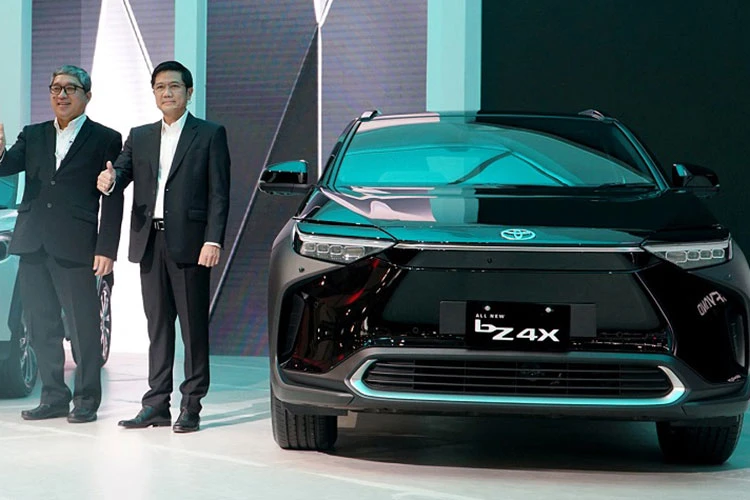 Toyota bZ4X mở bán ở Thái Lan và Indonesia, từ hơn 1,2 tỷ đồng