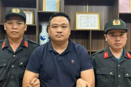 Triệt phá băng nhóm lừa đảo núp bóng doanh nghiệp