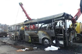 Hai xe va chạm trên cao tốc ở Ai Cập, hơn 20 người thương vong