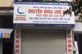 Loạt phòng khám quanh Bệnh viện Phụ sản Trung ương đóng cửa