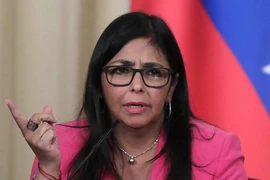 Tổng thống lâm thời Venezuela kêu gọi người dân đoàn kết