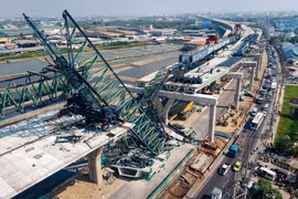 Lại sập cần cẩu xây dựng ở Thái Lan, hai người thiệt mạng