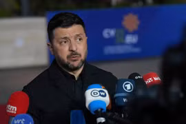 Tổng thống Zelensky nói Mỹ vẫn cung cấp vũ khí cho Ukraine