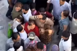 Cần Thơ: Triệt phá băng nhóm thứ 2 chuyên cướp giật tài sản tại Tân Huê Viên