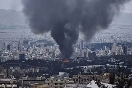 Israel tấn công Đài truyền hình nhà nước Iran