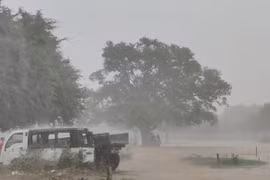 Sét đánh khiến 4 học sinh bị thương nặng