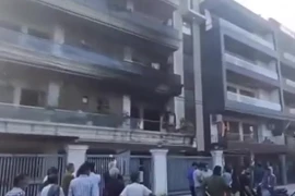 Cục nóng điều hòa bất ngờ phát nổ, 3 người trong gia đình tử vong