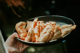 Người phụ nữ đầu độc 40 thành viên băng đảng để trả thù