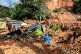 Số người thiệt mạng vì lũ lụt, lở đất ở Indonesia vượt 700