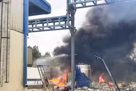 Nổ nhà máy hóa chất ở Ấn Độ, 50 người thương vong