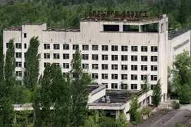 Khám phá loạt khách sạn bỏ hoang trên thế giới