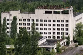 Khám phá loạt khách sạn bỏ hoang trên thế giới