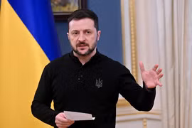 Tổng thống Ukraine Zelensky dọa "tấn công tầm xa" vào Nga