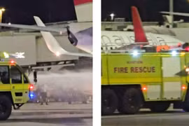 Máy bay bốc cháy ngay sau khi hạ cánh ở Australia