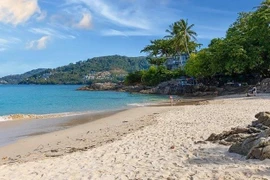 Đi bơi đêm ở bãi biển, nam du khách đuối nước tử vong