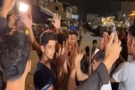 Khoảnh khắc người dân Gaza vui mừng khi Israel - Hamas đạt thỏa thuận