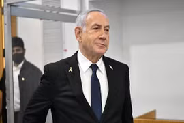 Thủ tướng Israel Netanyahu bị ngộ độc thực phẩm
